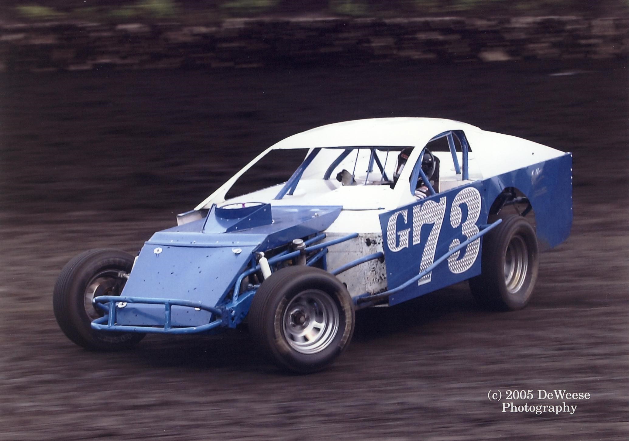 dirt track